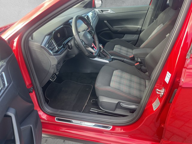 VW - Polo VI 2.0 TSI DSG GTI ACC LED LM18 NAVI SHZG_16