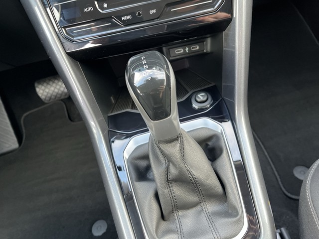 VW - T-Roc 1.5 TSI DSG Style AHK CAM LED NAVI SHZG_6