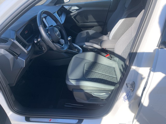 Audi - A1 Sportback 25 TFSI S-line LED LM16 PDC SHZG_16