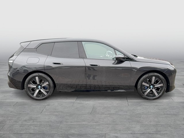 BMW - iX xDrive 50 Sport NAVI+AHK+LED+360°+HUD+H&K+ACC_8
