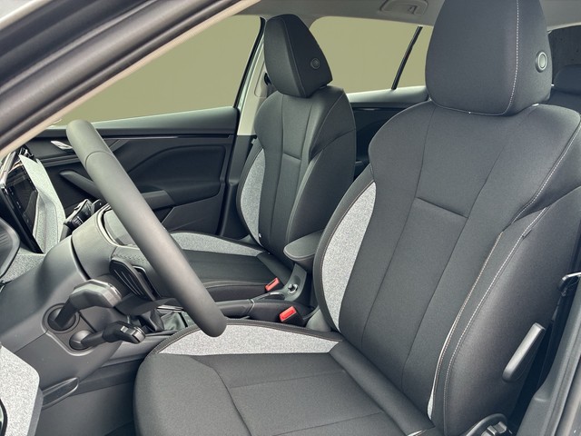 VW - Golf VIII 1.5 TSI eHybrid 150 kW STYLE AHK+RFK_5