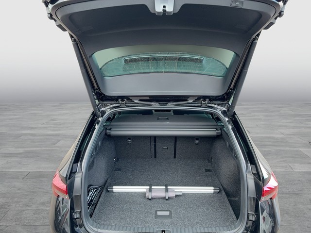 Skoda - Octavia Combi 2.0TDI Sportline Head Up+Panorama_4 Skoda - Octavia Combi 2.0TDI Sportline Head Up+Panorama_4