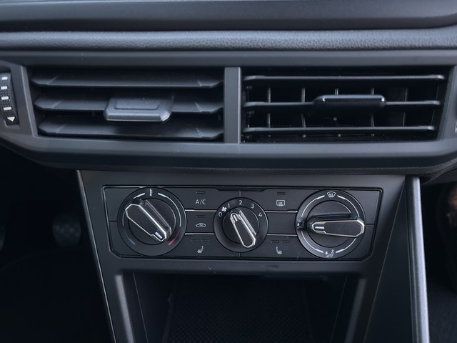 VW - Polo VI 1.0 Fresh LED LM15 MFL PDC SHZG TEMP TEL_8