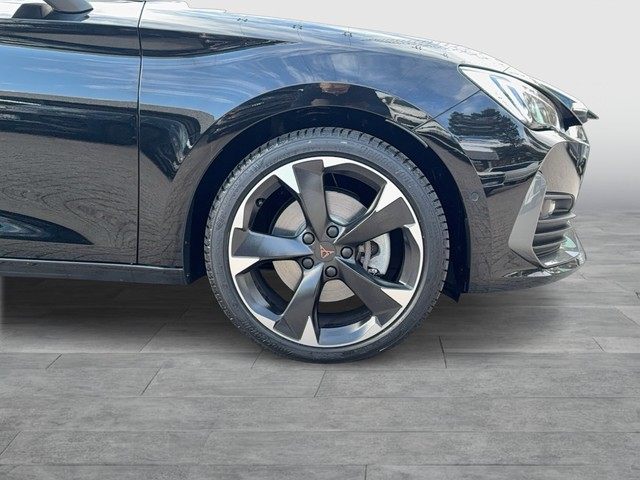 CUPRA - Leon Sportstourer 2.0 TDI DSG LED+NAVI+KAMERA_10