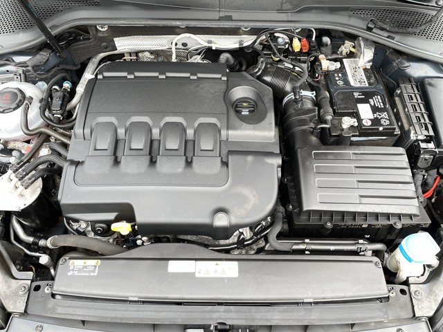 VW - Golf VII Variant 2.0 TDI DSG R-Line AHK+ACC+NAVI_9