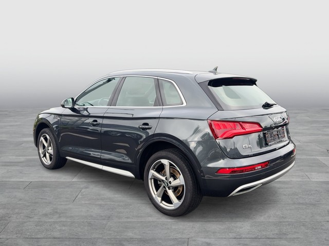 Audi - Q5 40 TDI S-tronic quattro sport S-Line AHK_6