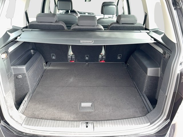 VW - Touran 1.5 TSI DSG Comfortline NAVI+ACC+AHK+PDC_4