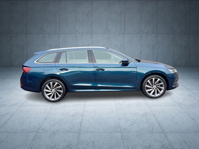 Skoda - Octavia Combi 1.4 electric/TSI Style HuD Leder_10