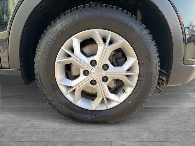 Ssangyong - Tivoli 1.5 T-GDI Amber 4x2 KAMERA+GRA+PDC+KLIMA_16