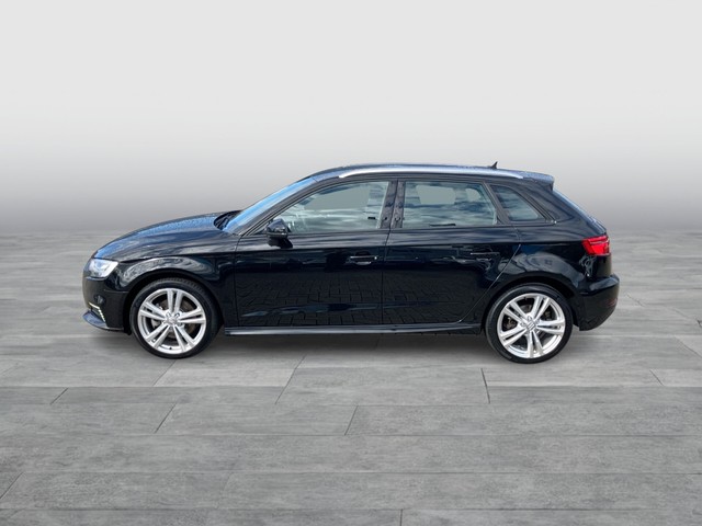 Audi - A3 Sportback 40 e-tron Sport AHK CAM LED NAVI_8 Audi - A3 Sportback 40 e-tron Sport AHK CAM LED NAVI_8