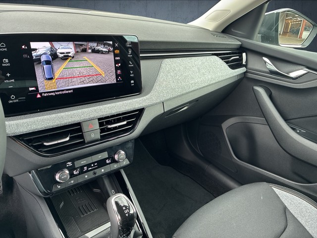 VW - Golf VIII 1.5 TSI eHybrid 150 kW STYLE AHK+RFK_6