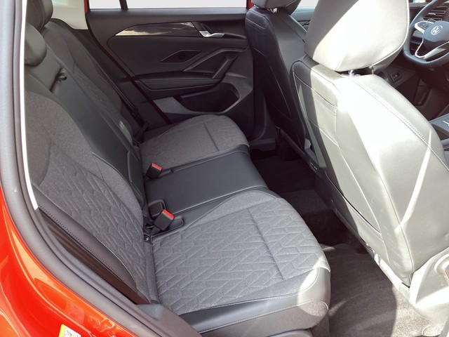 VW - Tiguan1.5 eTSI DSG Life ACC AHK CAM LED NAVI SHZG_7