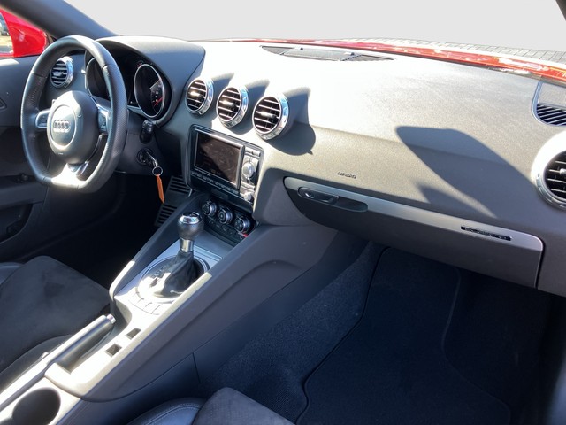 Audi - TT Roadster 2.0 TFSI quattro S-tronic S-line_4