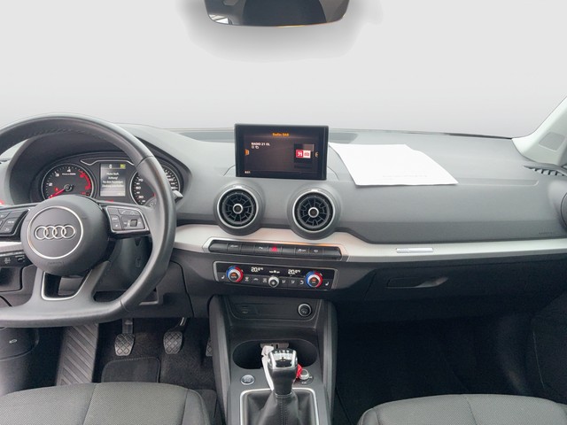 Audi - Q2 30 TDI 6-Gang advanced AHK_2