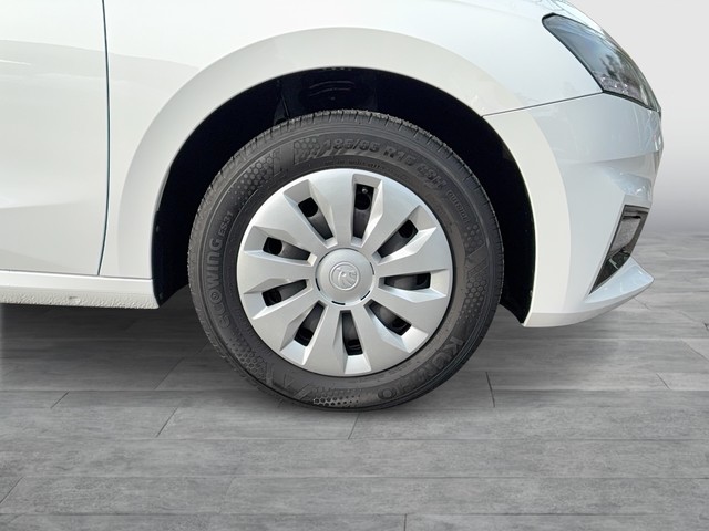 Skoda - Fabia 1.0 Selection KLIMAAUTOMATIK+TEMPOMAT+SHZG_10