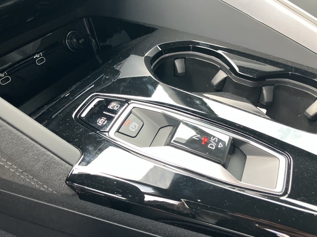 Audi - Q5 SUV TDI S-tronic S line AHK+NAVI+PANO_7