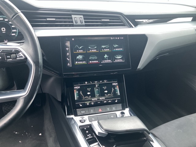 Audi - e-tron 50 quattro AHK+ACC+LED+NAVI+LUFTFAHRWERK_7