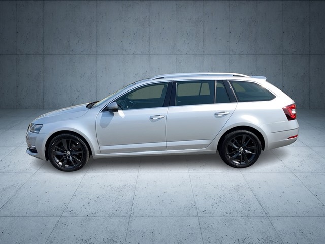 Skoda - Octavia Combi 2.0 TDI Premium Edition AHK+RFK_5 Skoda - Octavia Combi 2.0 TDI Premium Edition AHK+RFK_5